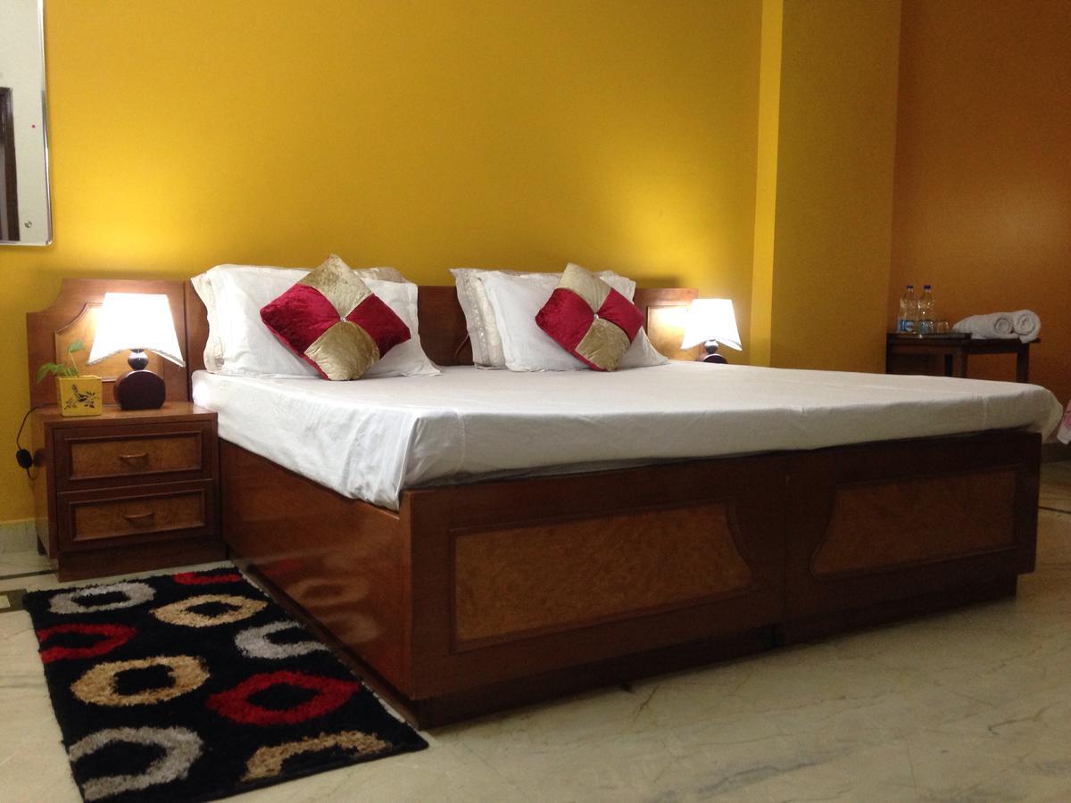 Parkash Bed And Breakfast New Delhi Exteriör bild